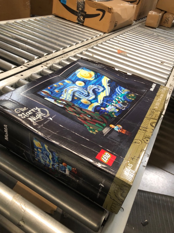 Photo 4 of LEGO Ideas Vincent Van Gogh - The Starry Night 21333 Building Set for Adults (2316 Pieces) Standard Packaging