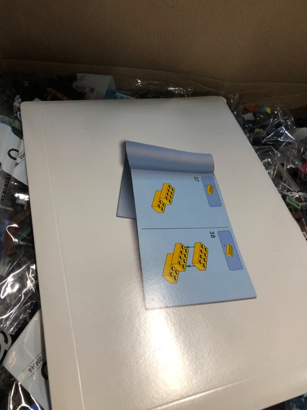 Photo 2 of LEGO Ideas Vincent Van Gogh - The Starry Night 21333 Building Set for Adults (2316 Pieces) Standard Packaging