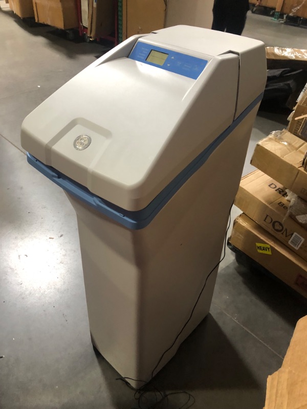 Photo 6 of ***NONREFUNDABLE - NOT FUNCTIONAL - FOR PARTS ONLY - SEE COMMENTS***
GE Smart Home Water Softener System | 40,000 Grain | Reduce Hard Mineral Levels at Water Source | Wifi Connectivity | Improve Water Quality for Drinking, Laundry, Dishwashing | Light Blu