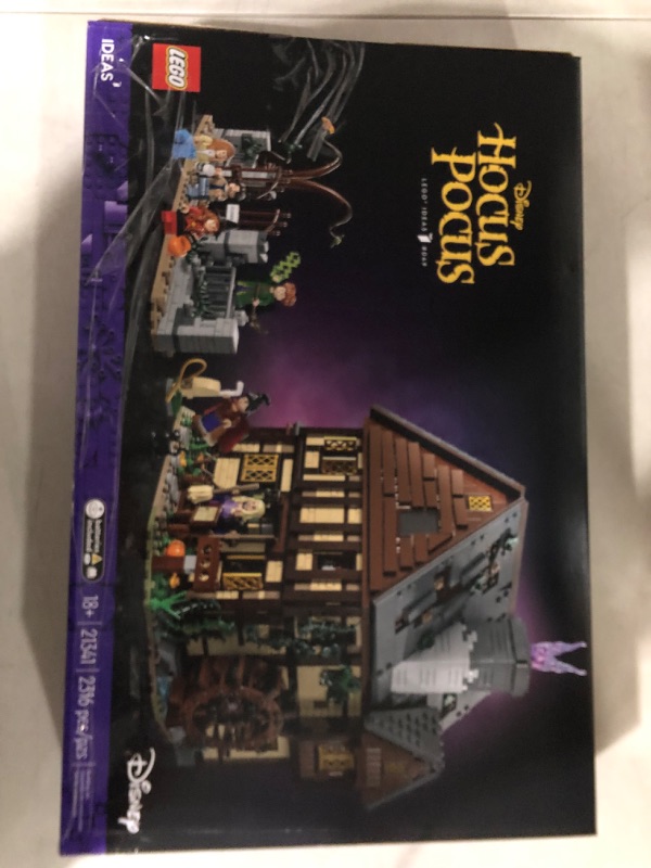 Photo 6 of ***MISSING MULTIPLE BAGS*DAMAGE TO BOX*PICTURED***
LEGO Ideas Disney Hocus Pocus: The Sanderson Sisters' Cottage 21341 Collectible Building Set