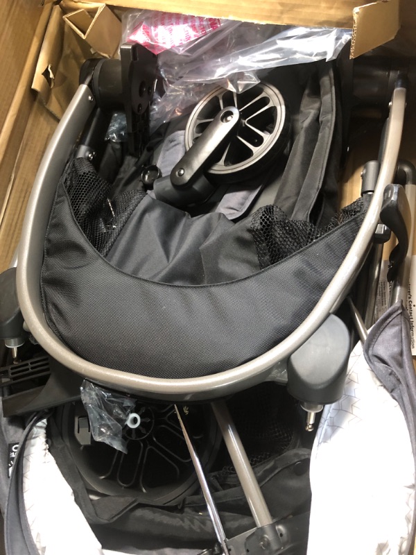 Photo 2 of ***USED - TRAY MISSING - OTHER PARTS LIKELY MISSING AS WELL***
Graco Modes Pramette Stroller, Baby Stroller with True Pram Mode