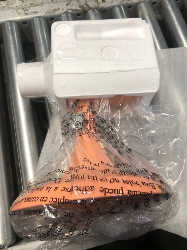 Photo 1 of Good Housekeeping All-Metal 12" Retro Table Fan, Salmon