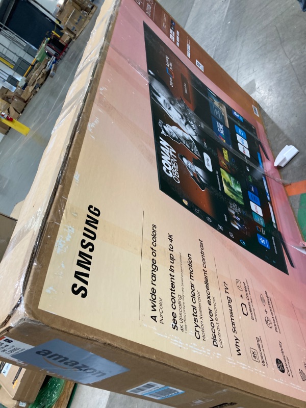 Photo 1 of  (( PARTS ONLY )) ** CRACKED SCREAN ** NO POWER CORD SAMSUNG 55-Inch Class OLED 4K S90D Series HDR+ Smart TV w/Dolby Atmos, Object Tracking Sound Lite, Motion Xcelerator, Real Depth Enhancer, 4K AI Upscaling, Alexa Built-in (QN55S90D, 2024 Model)