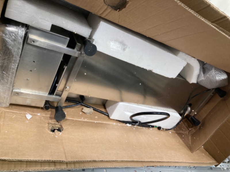 Photo 1 of VEVOR 110V Commercial Automatic Donut Making Machine, Single Row Auto Doughnut Maker, 7L Hopper Donut Maker with 3 Sizes Molds, Doughnut Fryer, 304 Stainless Steel Auto Donut