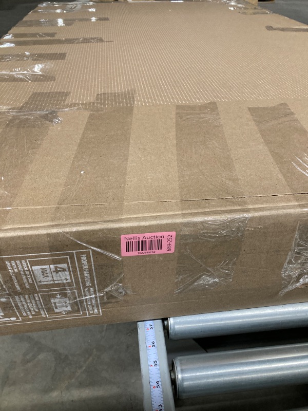 Photo 1 of 70” Class DU7200 Crystal UHD 4K Smart Tizen TV.