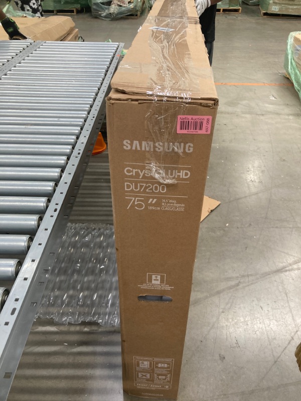 Photo 4 of **PARTS ONLY****Samsung 75" Class DU7200 HDR Crystal UHD 4K Smart TV - Titan Gray (UN75DU7200)
