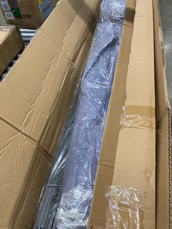 Photo 1 of ZINUS Quick Lock Metal Smart Box Spring, 4 Inch Mattress Foundation, Strong Metal Structure, Easy Assembly, King, White