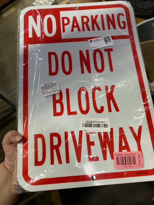 Photo 2 of 2 Pack Large No Parking Sign Do Not Block Driveway Sign, 18 x 12 Inches Rust Free Aluminum Metal Sign, UV Protected Weather Resistant Durable In Easy to Mount