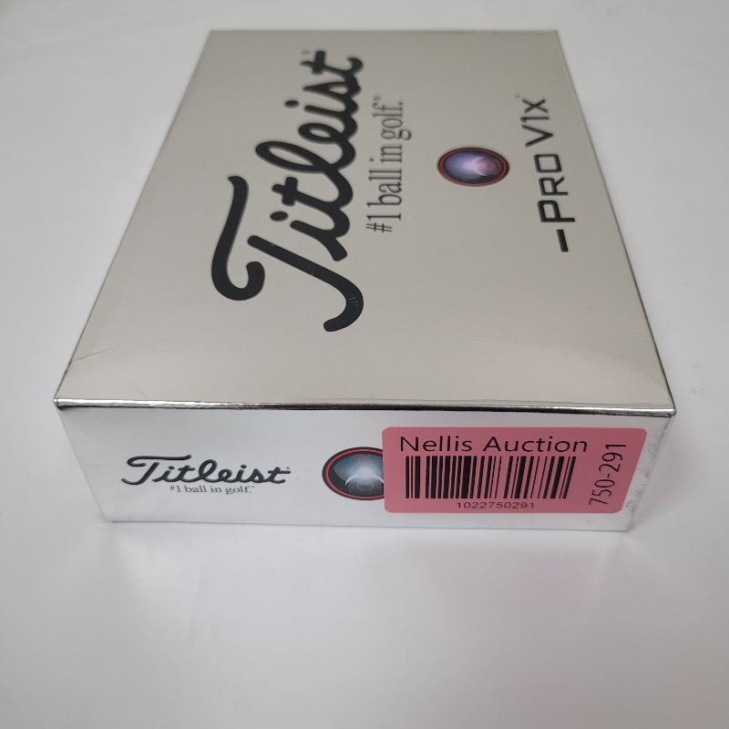 Photo 1 of  Titleist Pro V1x Left Dash golf balls are designed for players seeking a high flight similar to Pro V1x with dramatically lower full swing spin and firmer feel. 