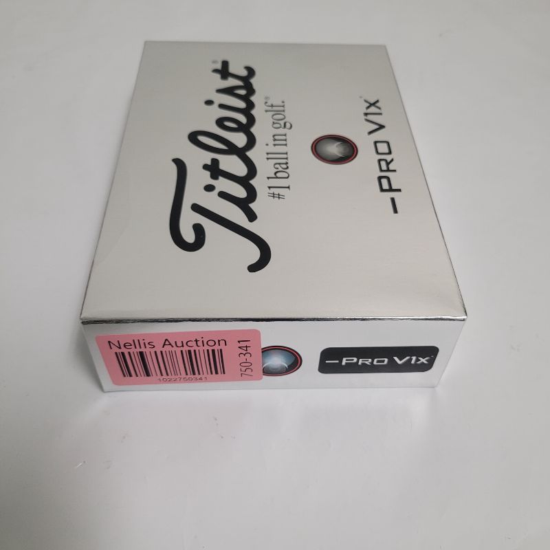 Photo 1 of ** Single  TEST ON PARTIAL SET ** Get the most out of your golf game with the Titleist Pro V1x Left Dash Golf Balls 12-Pack. These golf balls deliver increased distance with consistent flight, and they have a lower full-swing spin as well as slightly lowe