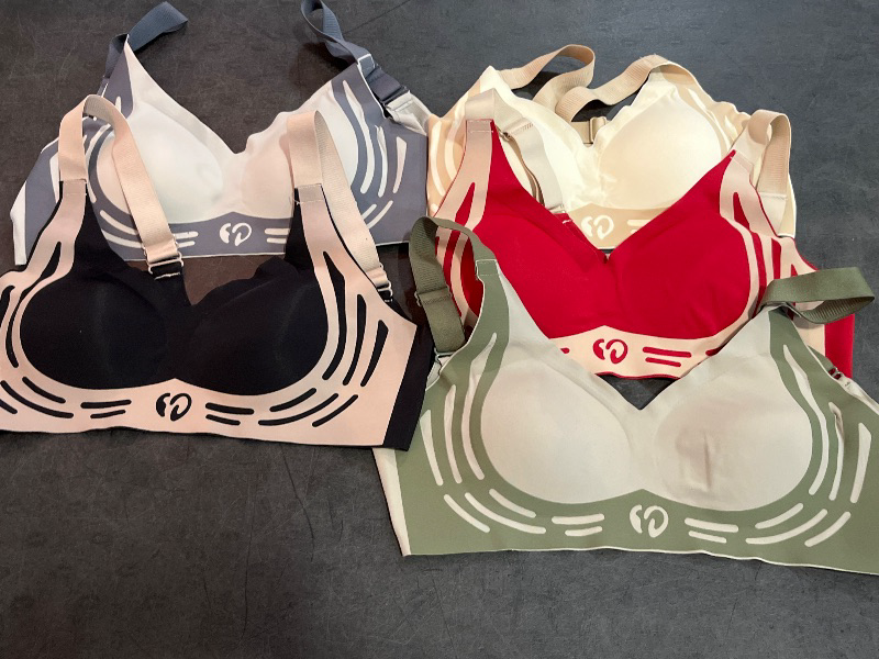 Photo 1 of (M) 5Pcs Womens Full Coverage Bralette With High Support and Wide Straps