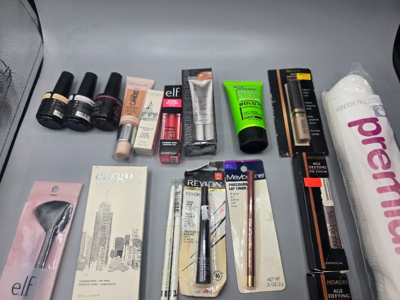 Photo 1 of 20pc Miscellaneous Brand Name Cosmetics 