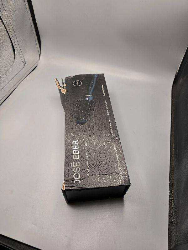 Photo 1 of 4 In 1 Volumizing Brush Dual Heat Tangle Free Anti Frizz And Static 2 Temperature Settings 320 Degree And 350 Degrees New 