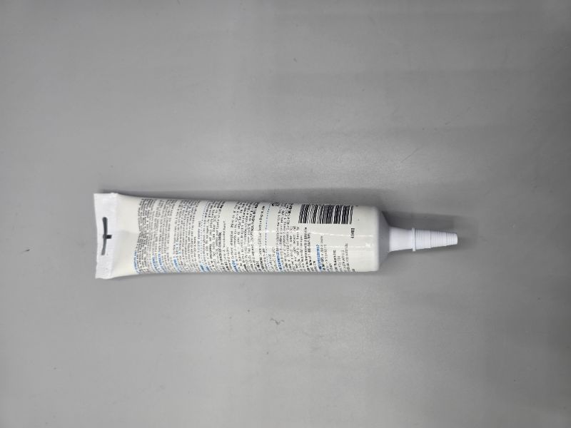 Photo 1 of DYNAFLEX 230 WHT 5.5OZ