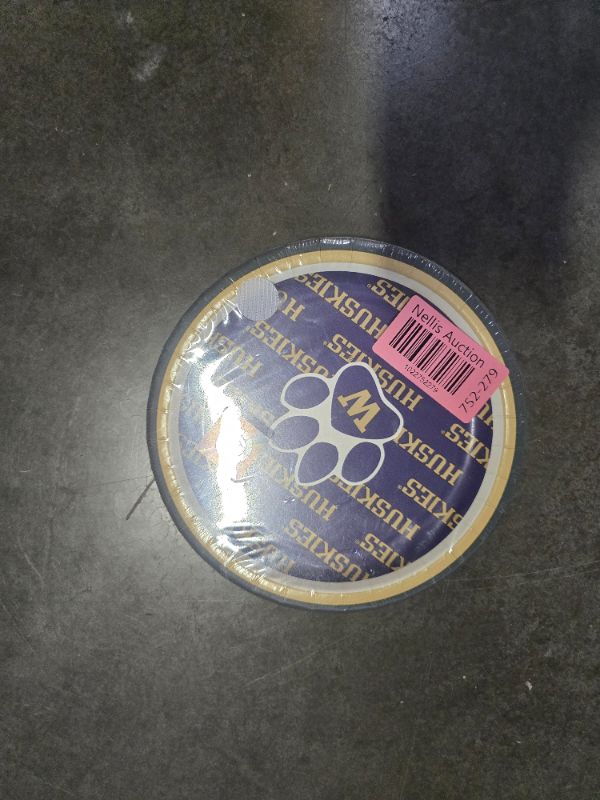 Photo 1 of 8 pack University of Washington Dessert Party Plates 
