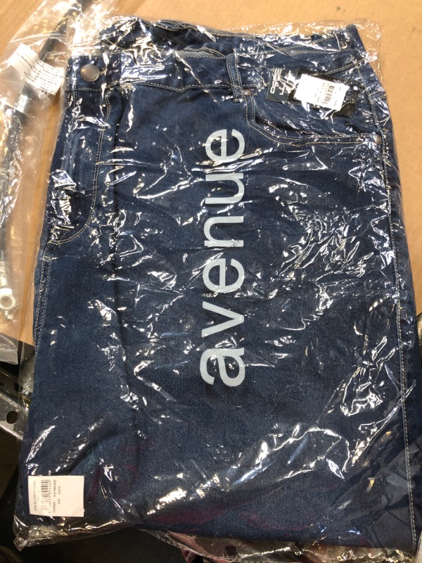 Photo 1 of JEAN BUTTER STRAIGHT - Mid Wash - 32
