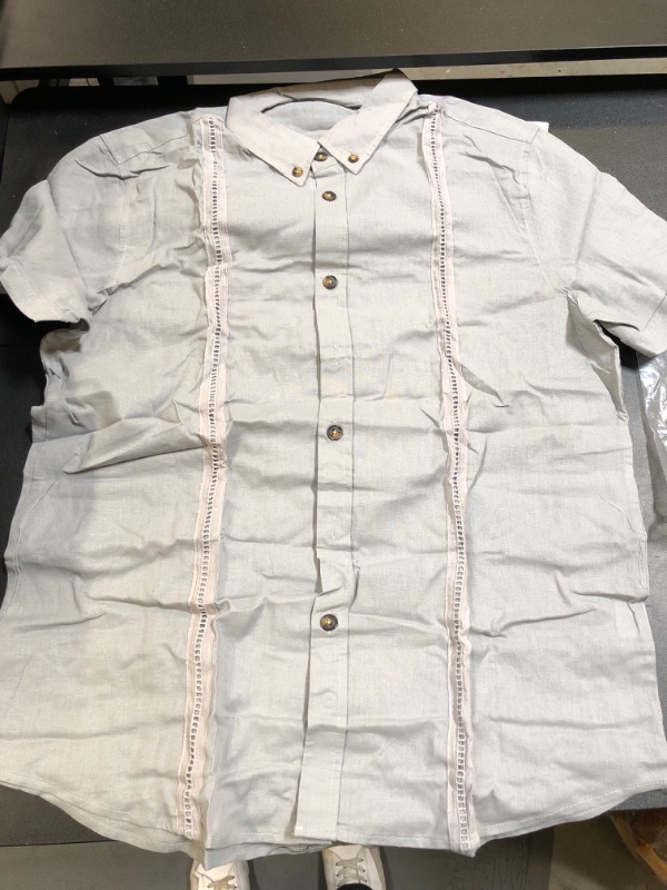 Photo 1 of Men's Short Sleeve Button Down Shirt Grey Small 