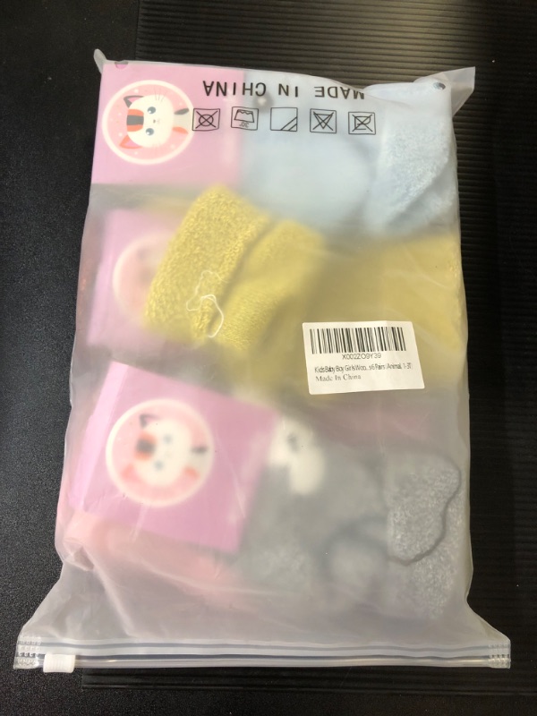 Photo 2 of DYW Baby Non Slip with Grips Socks Infants Toddlers Kids Boys Girls Thick Winter Warm Cotton Gifts Socks
