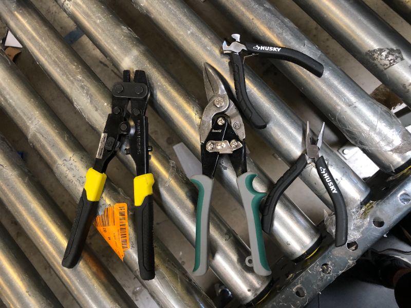 Photo 1 of 4 PC HOME DEPOT TOOLS, PLIERS