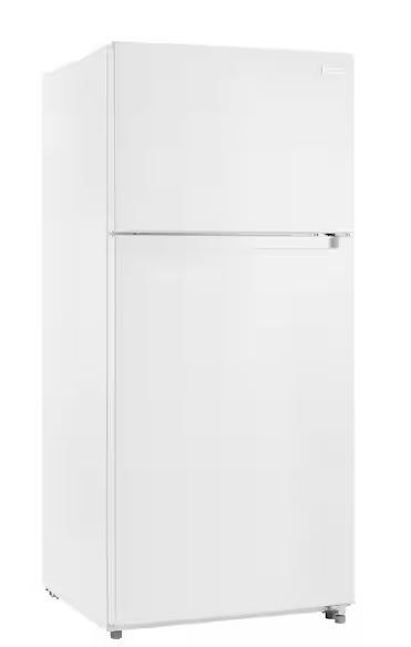 Photo 1 of VISSANI 18 cu. ft. Top Freezer Refrigerator DOE in White
