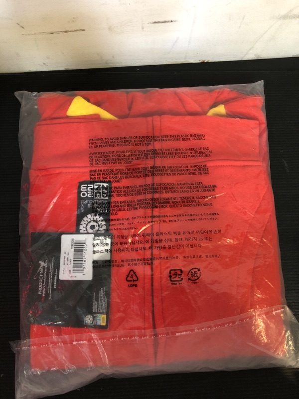 Photo 2 of Kids Size 14/16--Outerstuff Kids' FIFA 2023 Women's World Cup Zip Hooded Sweatshirt Vietnam World Cup Soccer Team 14-16 Multicolor