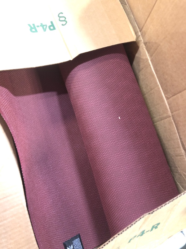 Photo 2 of Manduka PRO Yoga Mat - For Women and Men, Non Slip, Cushion for Joint Support and Stability, Thick 6mm, Various Sizes and Colors Verve 71" x 26"