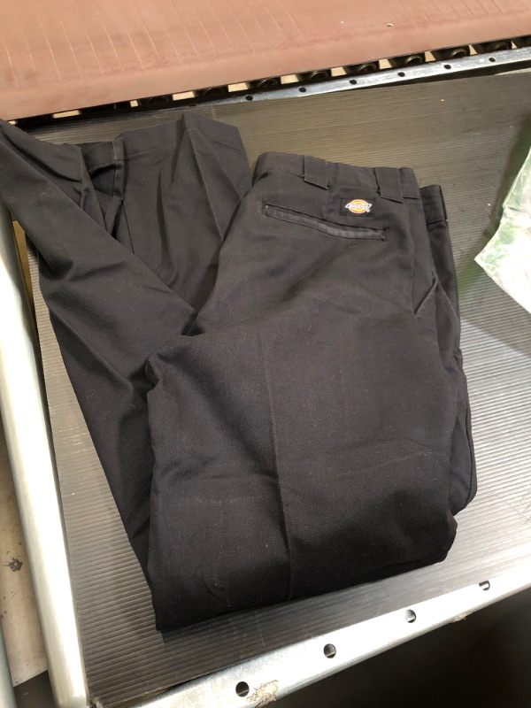Photo 1 of Dickies Men's Loose Fit Double Knee Twill Work Pant 32W x 32L BLACK
