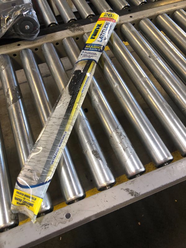 Photo 1 of Rain x 26" Latitude Water Repellency Wiper Blade