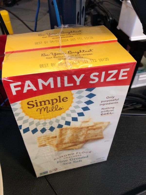 Photo 1 of  EXPIRES - 05/13/2024
Simple Mills Almond Flour Crackers, Family Size Variety Pack (Fine Ground Sea Salt and Rosemary & Sea Salt) - Gluten Free, Vegan, Healthy Snacks, 7 Ounce (Pack of 2) Variety Pack 7 Ounce (Pack of 2)