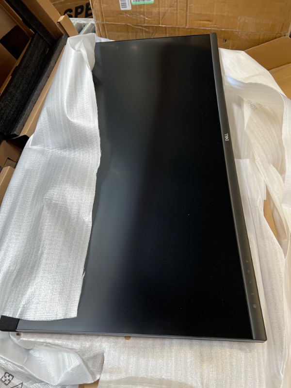 Photo 1 of Dell P3424WEB 34 Curved Video Conferencing Monitor