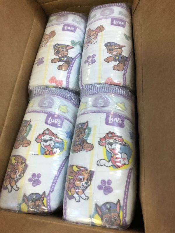 Photo 2 of Luvs Pro Level Leak Protection Diapers Size 5 172 Count Economy Pack, Packaging May Vary Size 5 (172 Count)