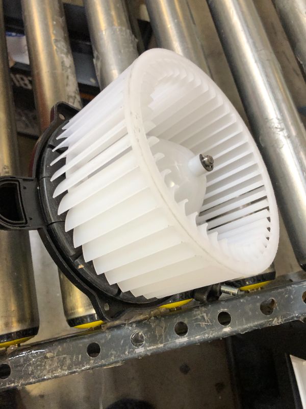 Photo 1 of A-Premium HVAC A/C Heater Blower Motor with Fan Cage Compatible with Kia, Hyundai Vehicles - 2011-2015 Sorento, 2013-2018 Santa Fe - Replace# 700258