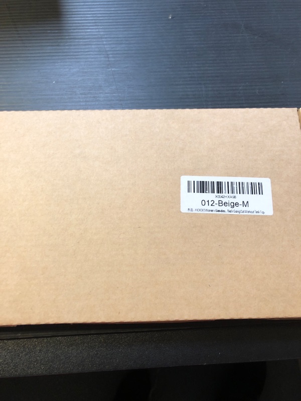 Photo 1 of Women's Sleeveless Ribbed Crop Top Seamless Square Neck Going Out Workout Tank Top Medium 02 Beige