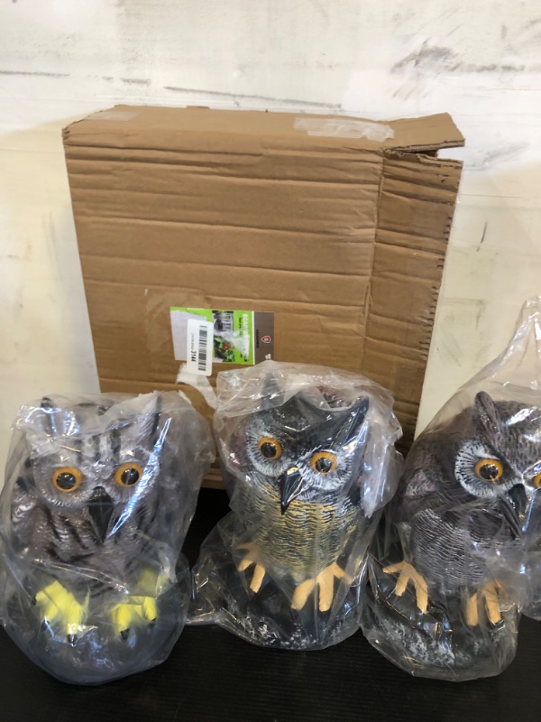 Photo 1 of 3PCS Plastic Owls