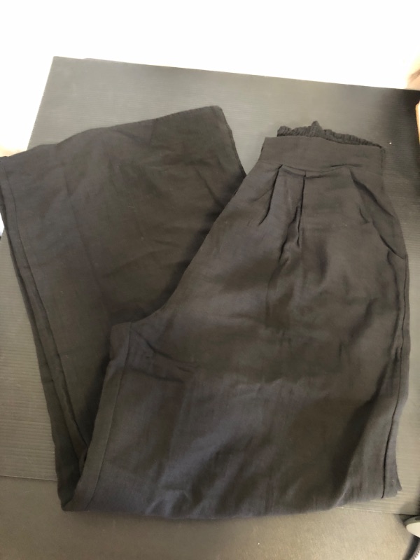 Photo 1 of Size M---Women's Casual Black Pants with Pockets