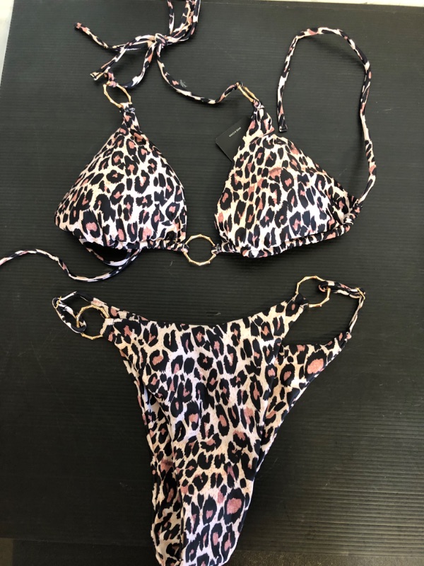 Photo 1 of Size M--Cheetah Sexy Split Triangle Bikini Set