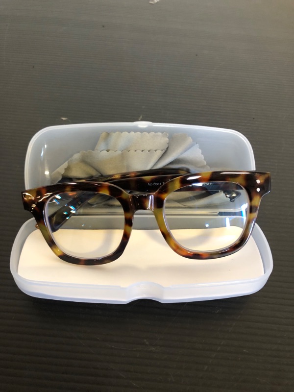 Photo 1 of Madison Avenue Women Blue Light Glasses,Oversize Blue Light Glasses for Women, Anti Eyestrain & UV Protection Computer Eyeglasses (Tortoiseshell)