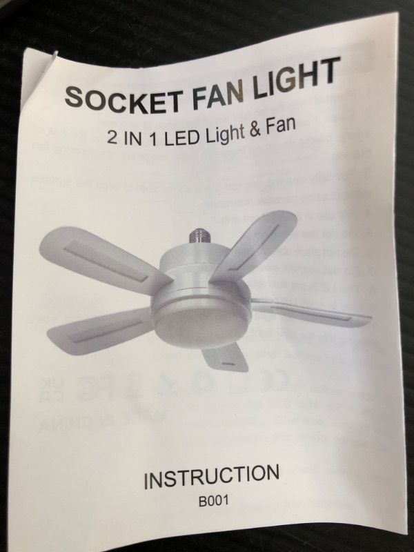Photo 1 of Socket Fan Light 2 in 1 Led Light & Fan 