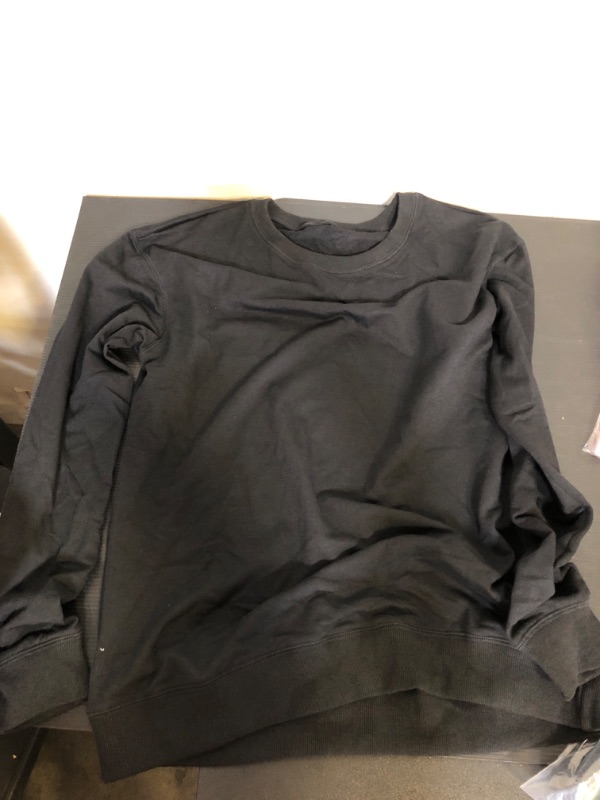 Photo 1 of Size L---Long Sleeve Pullover Sweatshirt -Black