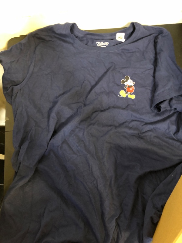 Photo 1 of Size XL---Blue T-shirt