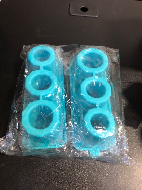 Photo 1 of 2PC ICE CUBE TRAY