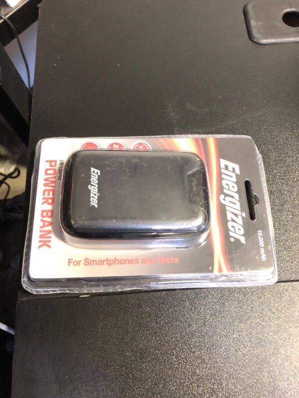 Photo 1 of ENERGIZER POWER BANK 