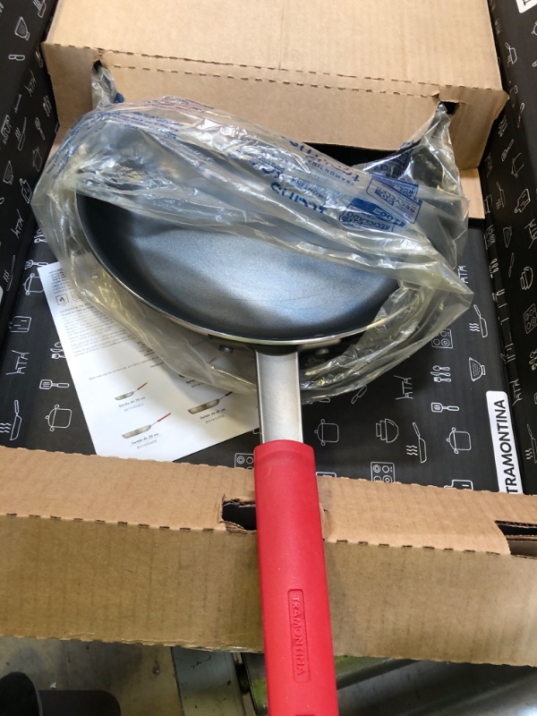 Photo 1 of 12 inch frying pan 