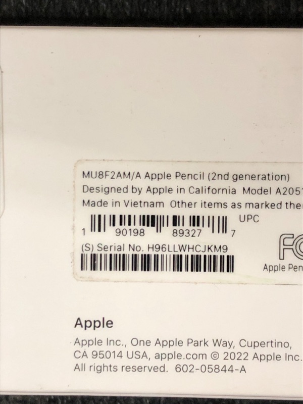 Photo 4 of Apple Pencil (2nd Generation) - FOR PARTS - TIP OF PEN BROKEN OFF 