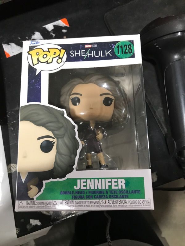 Photo 2 of Funko Pop! TV: Marvel: She-Hulk - Jennifer