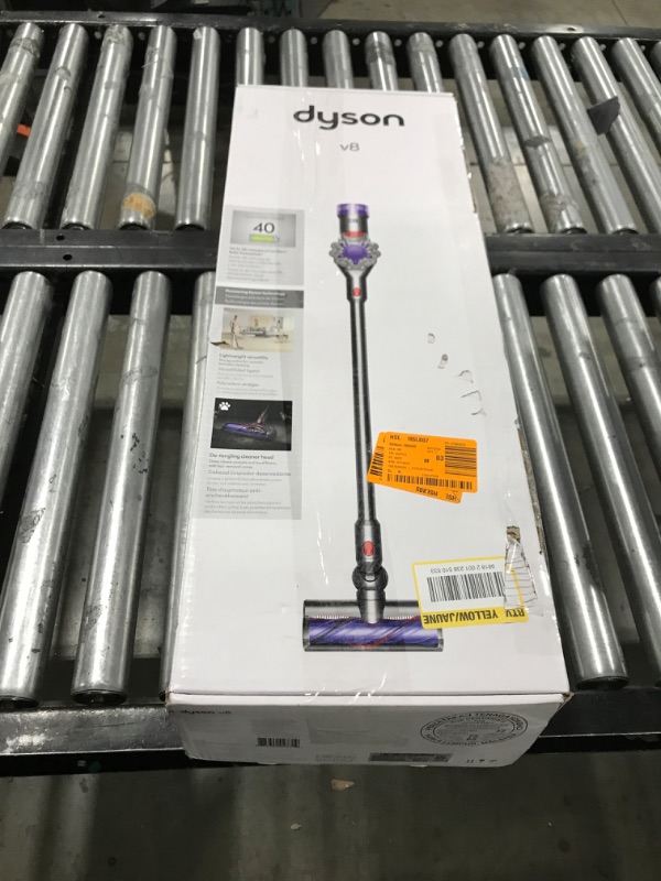 Photo 2 of Dyson V8 Cordless Vacuum - 400473-01