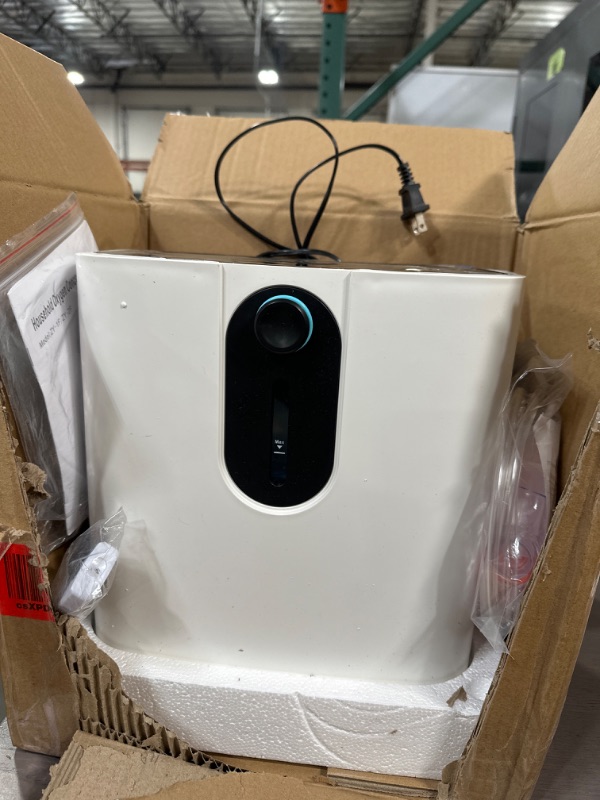 Photo 1 of Portable Oxygen Concentrator Machine for Home Use, Oxygen Generator, English Version, AC 110V/60