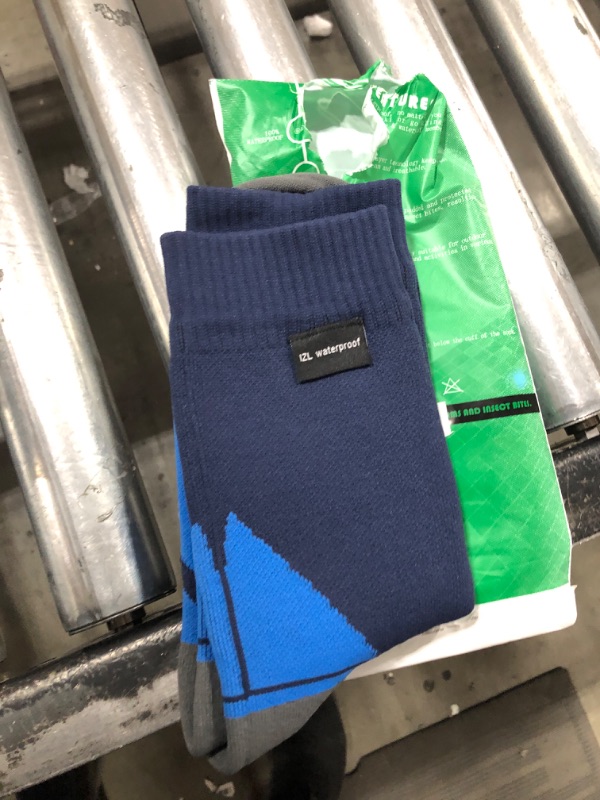 Photo 1 of Generic Waterproof Socks, Blue