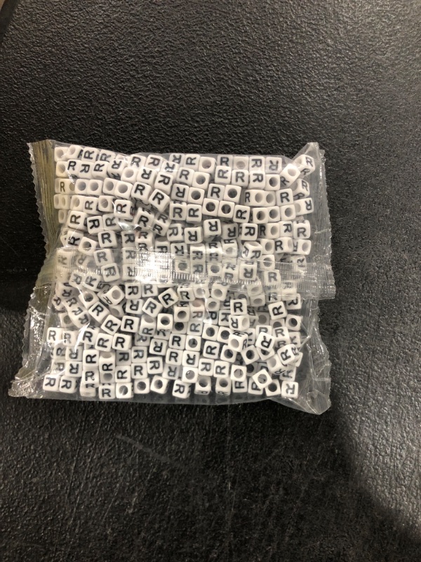 Photo 2 of (2PACKS) 600 Pieces White Acrylic Alphabet Letter "R" Cube Beads for Jewelry Making, Bracelets, Necklaces, Key Chains and Kids Jewelry (6mm)