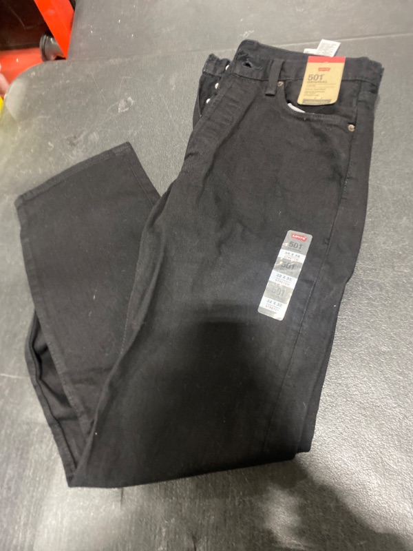 Photo 2 of Levi's Men's 501 Original Fit Jeans (Also Available in Big & Tall) Standard 32W x 32L Listless